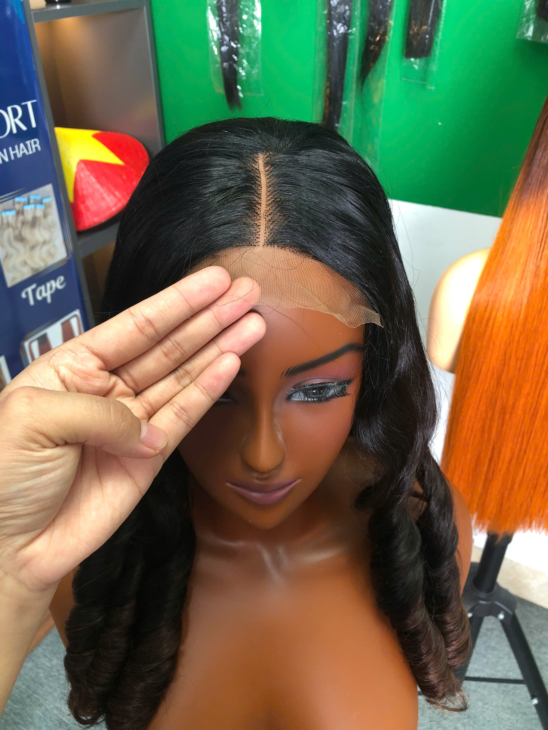 Điền: Loose Wave Wig 24 inch Ombre Dark Brown – Human Hair Wig from Vietnam