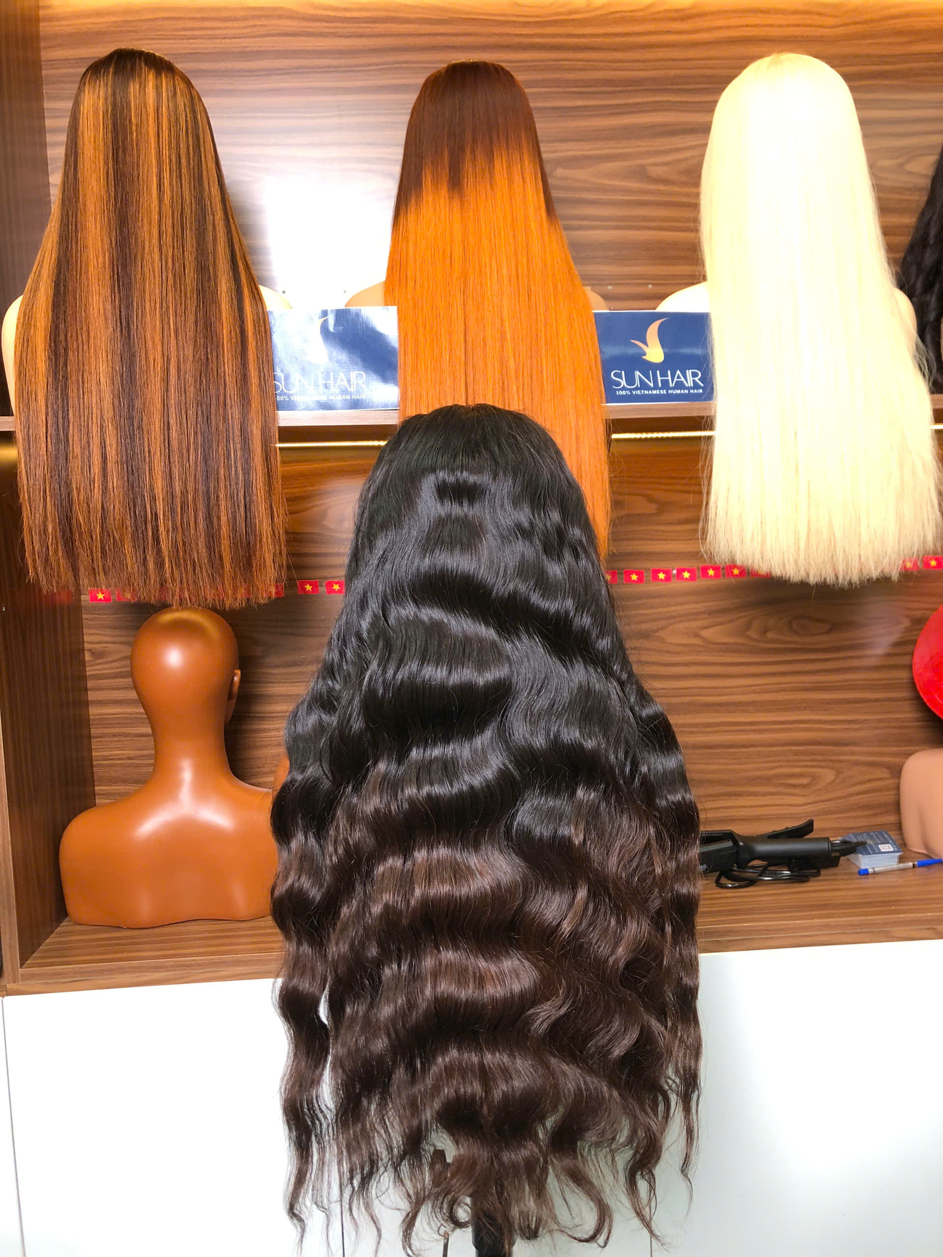 Ombre Dark Brown Color Wavy Wig – 100% Raw Vietnames Hair From Sun Hair - Image 3